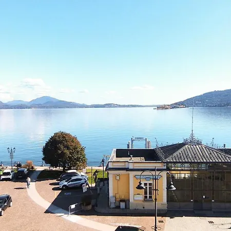 Apartment La Finestra Sul *