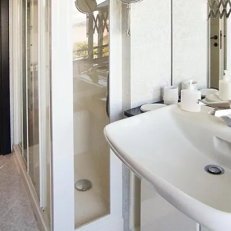 Apartment La Finestra Sul